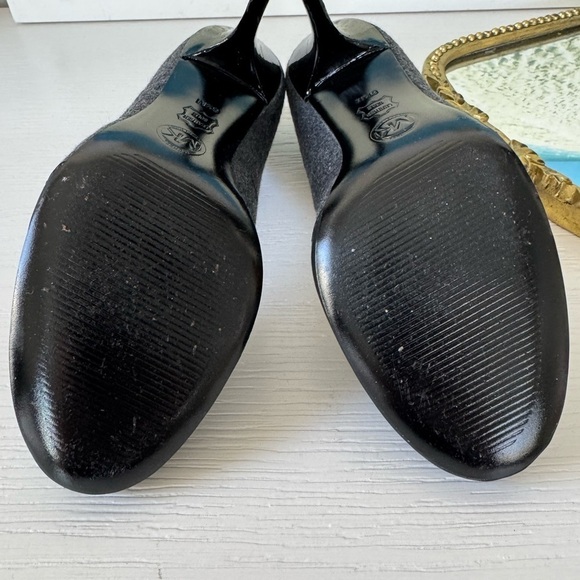 MICHAEL Michael Kors Gray and Black Stiletto Heels - Picture 5 of 6